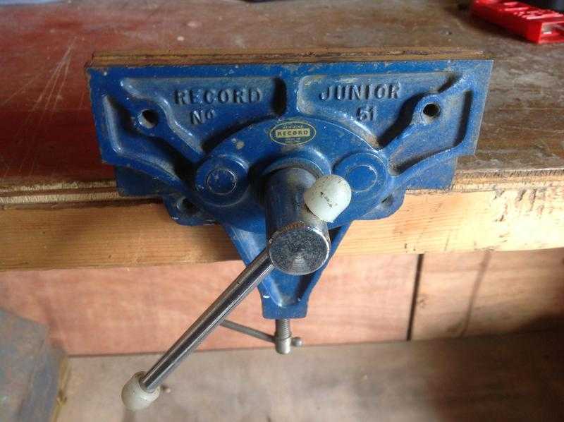 Record Junior 51 woodworking vice