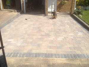 Red block Paving