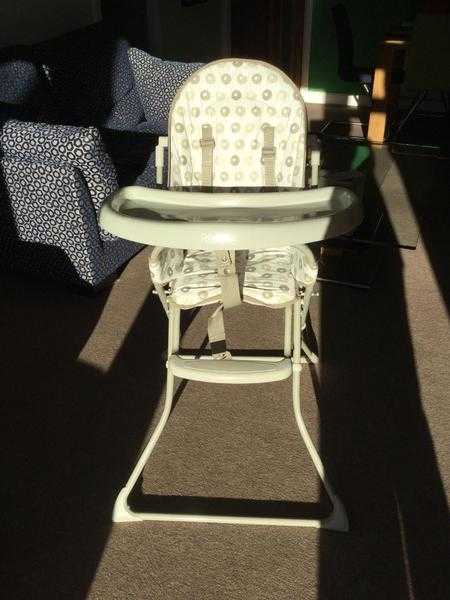 Red Kite high chair