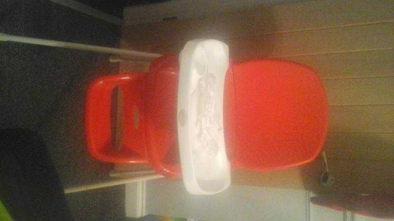 Red kite high chair