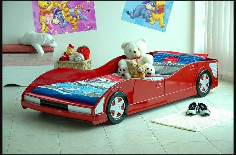 Red racing car bed