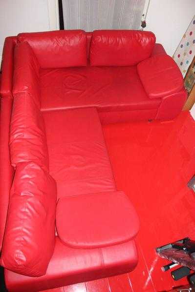 RED SOFABED