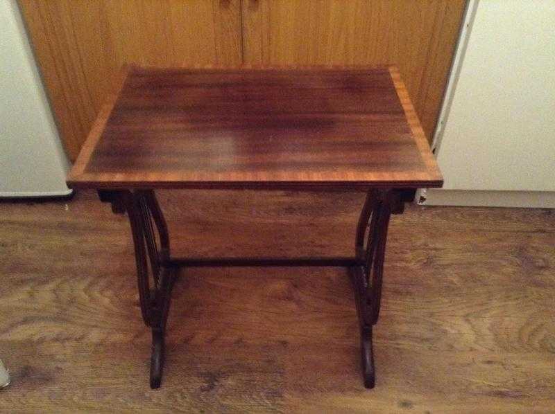 REDUCED Small table with harp shape legs