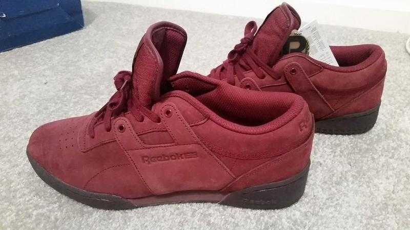 REEBOK WORKOUT CLASSIC - BRAND NEW - SIZE 9 - Rustic Wine Dark Red