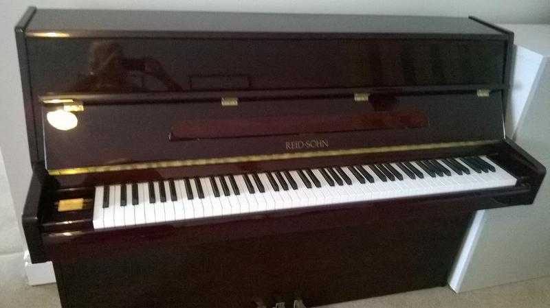 Reid-Sohn Piano, excellent condition, regularly tuned every 6 months