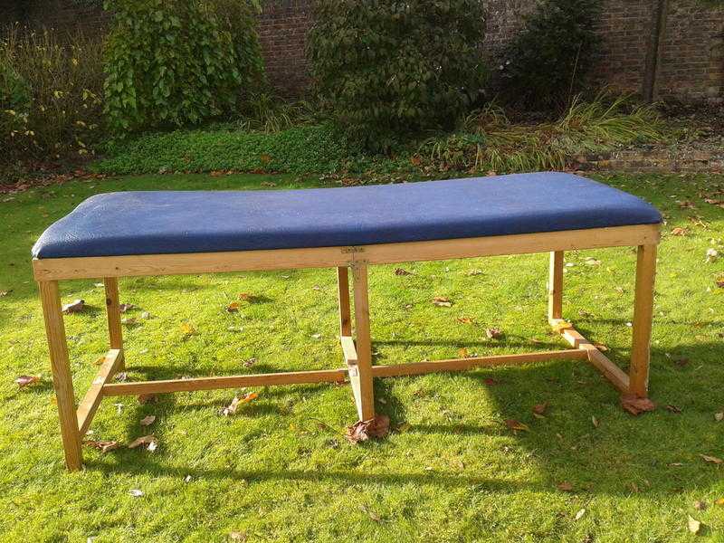 ReikiMassage Table