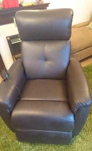 Relaxateeze brown riser recliner armchair