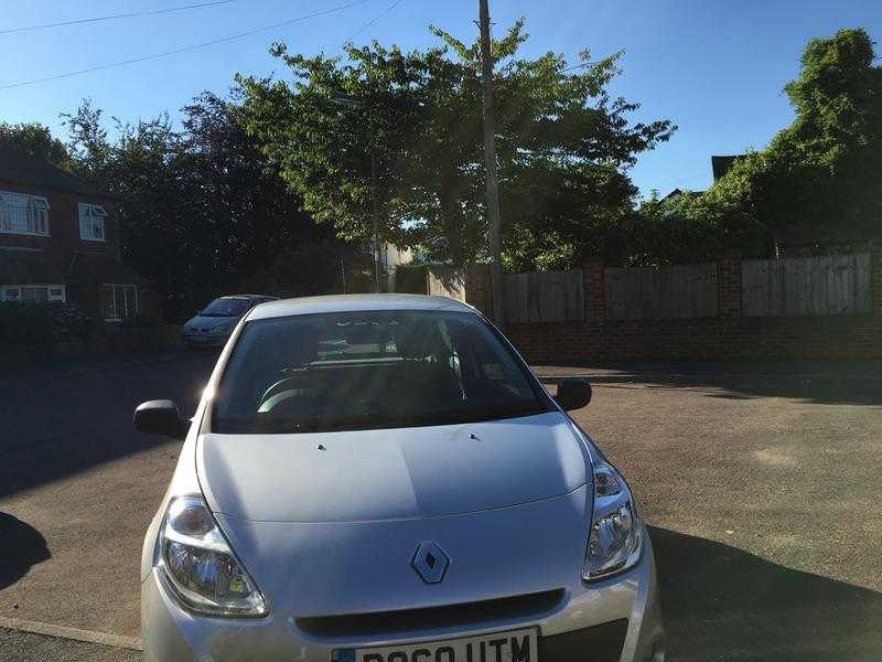 Renault Clio 1.2 16v Extreme 3 door 2010