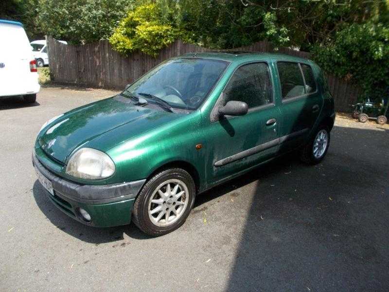 Renault Clio 2000