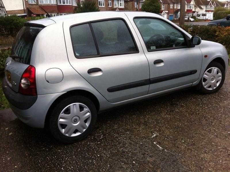 Renault Clio 2002