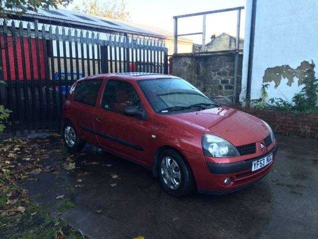 Renault Clio 2003