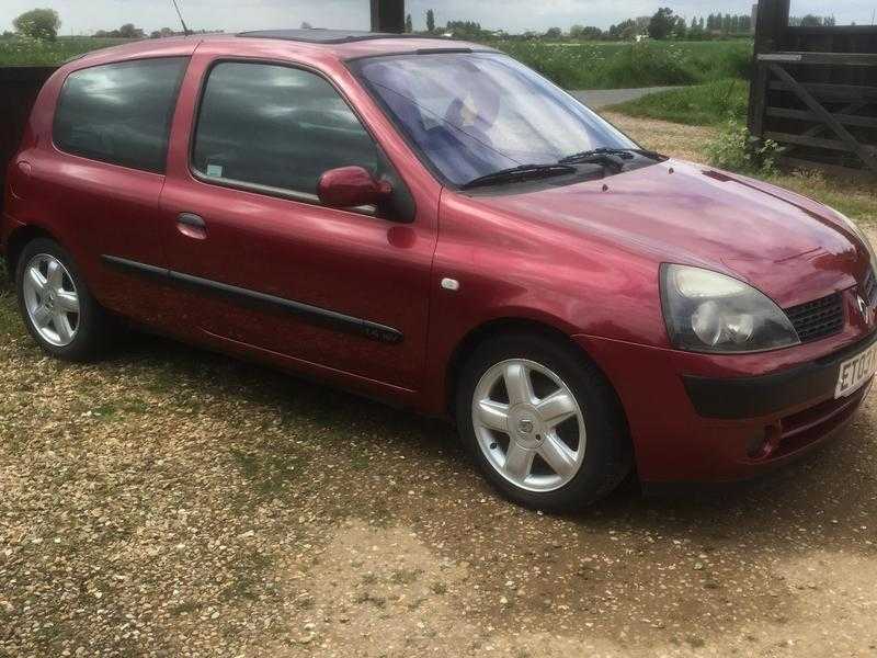 Renault Clio 2003