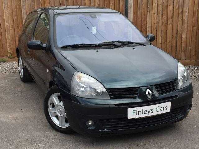 Renault Clio 2004