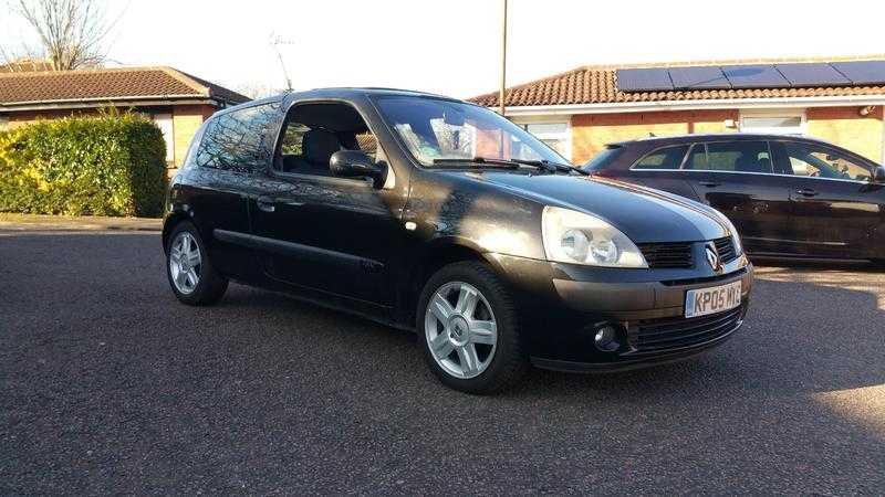 Renault Clio 2005