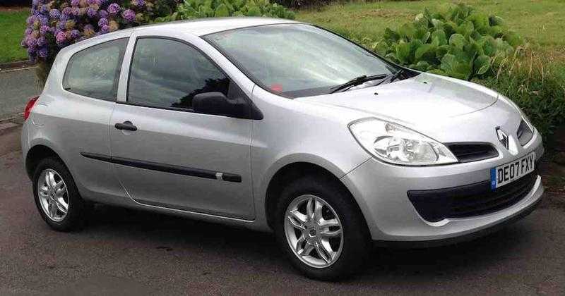 Renault Clio Extreme, 2007, 1.2L, 3 Door Hatchback. Petrol. Manual Transmission. Silver. 82K miles. Very good condition.