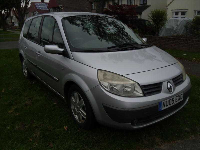 RENAULT GRAND SCENIC 1.9 DCi DIESEL DYNAMIQUE 7 SEATER MPV