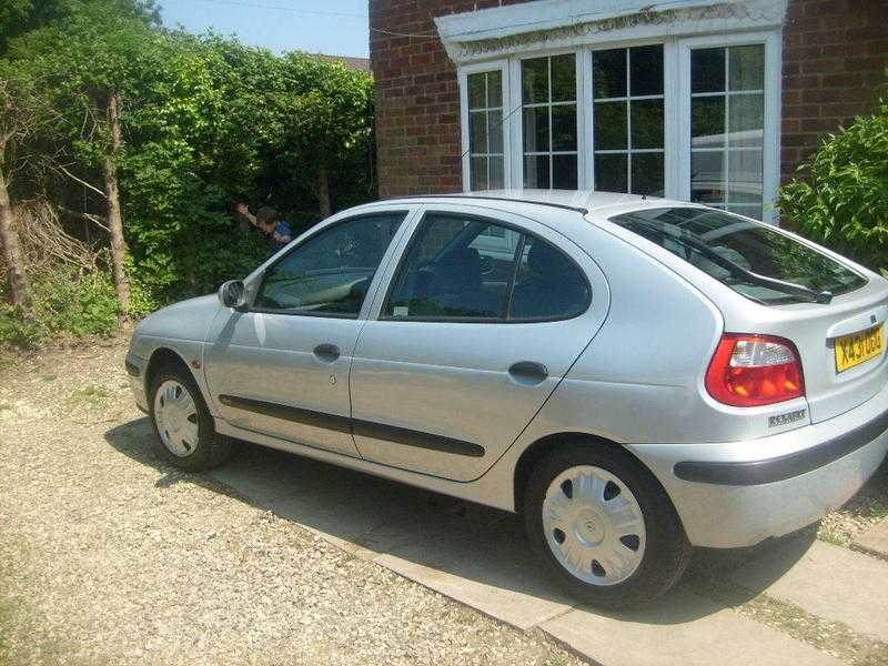 Renault Megane 1600