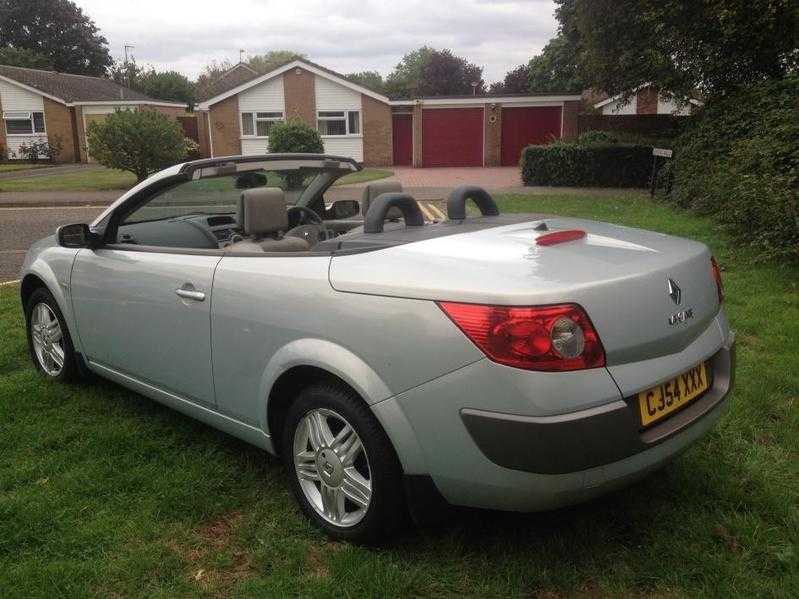 RENAULT MEGANE PRIVILEGE DCI 120, SILVER, 2004