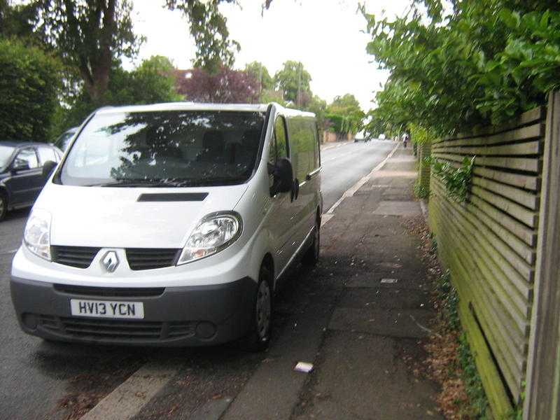 Renault Trafic 2013 Long Wheel Base Version 5door 3 seats