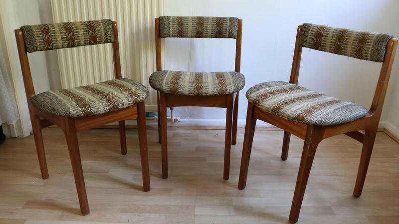 Retro Dining Chairs - Set of 3Free to Collector