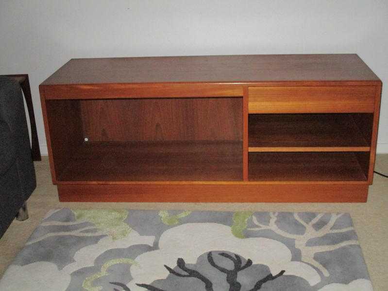 RETRO G PLAN TEAK TV  STORAGE UNIT