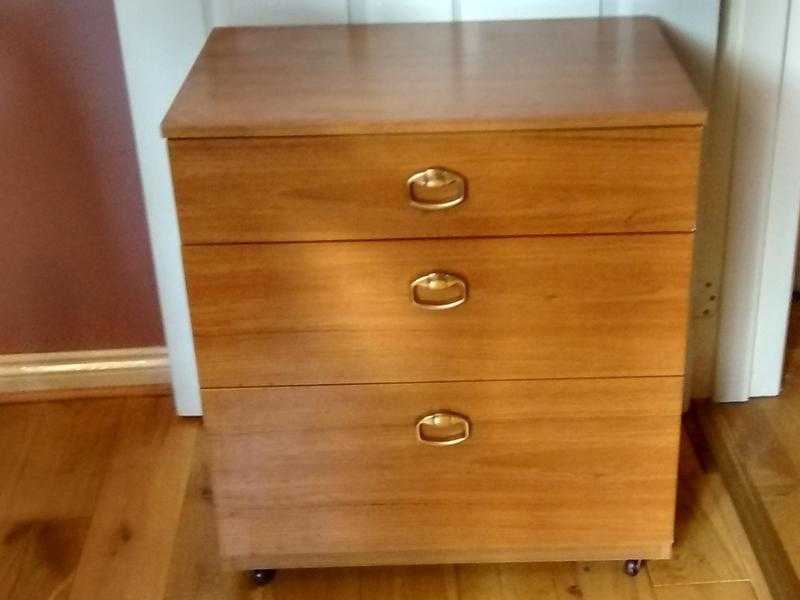 RETRO - SCHREIBER CHEST OF DRAWERS ON CASTERS