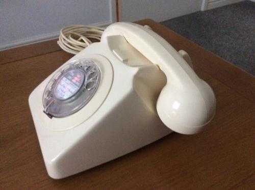 Retro Telephone