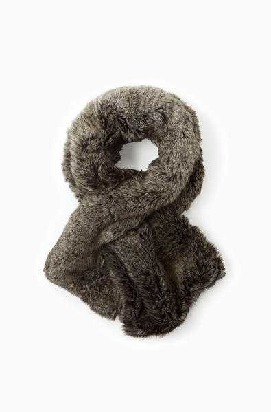 Reversible Crossover Scarf - Black Cable Knit