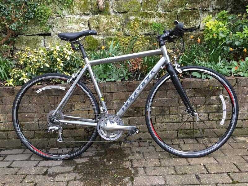 RIDGEBACK FLIGHT T3 HYBRID ROAD BIKE