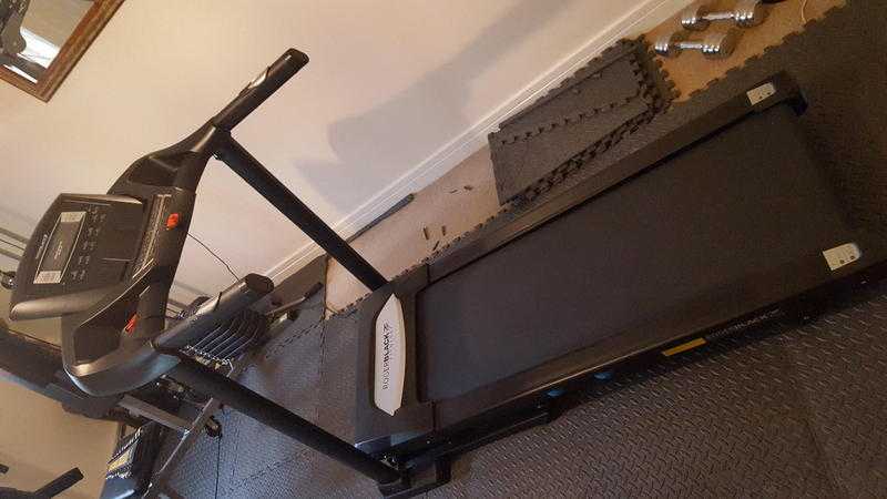 Roger Black Treadmill with MP3Bluetooth