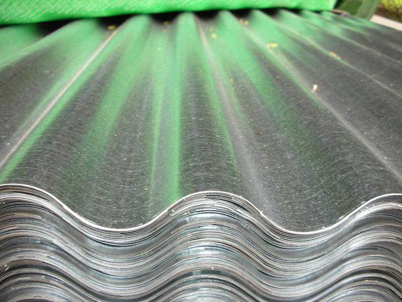 Roofing sheets corrugated galvanised