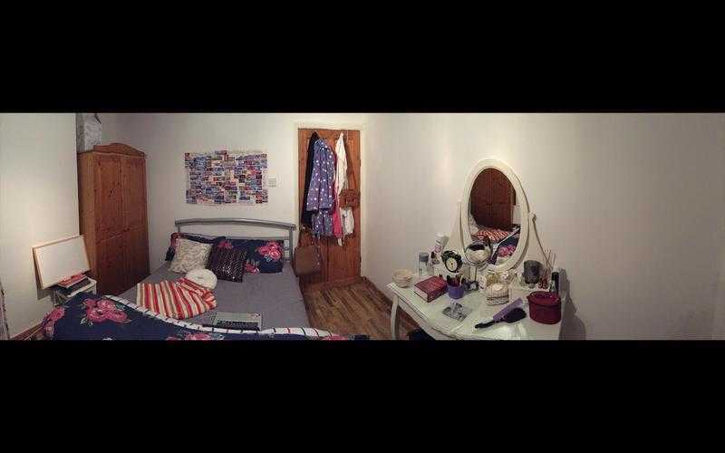 Room to rent in Egham