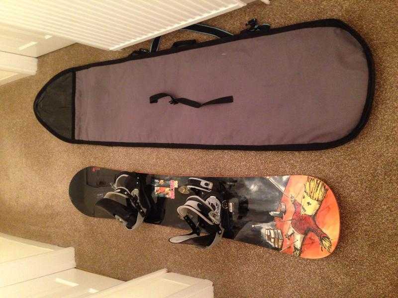 Rossignol snowboard, nitro bindings board bag and trousers