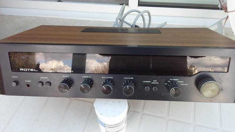 Rotel AM FM stereo recever and amp