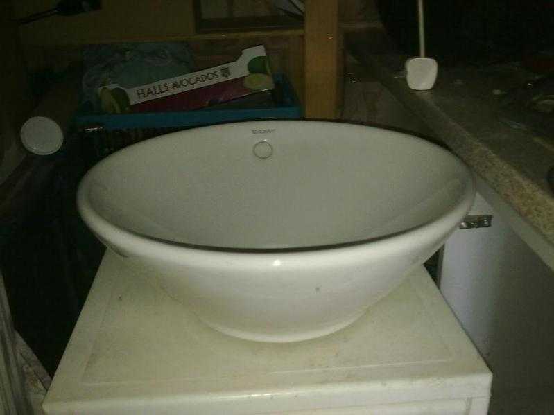 Round basin white china