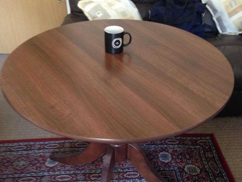 Round Dining Room Table