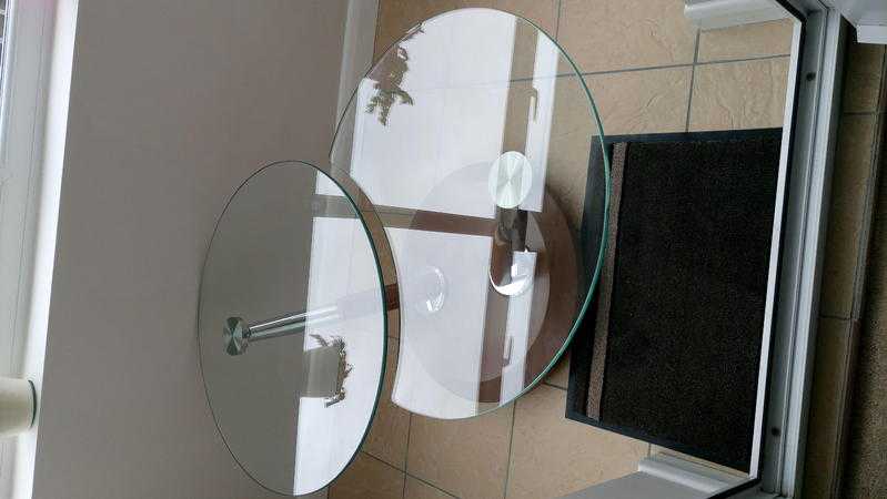 Round glass coffee table