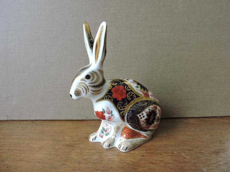 Royal Crown Derby Old Imari Hare Paperweight - Limited Edition (Figure  Figurine)