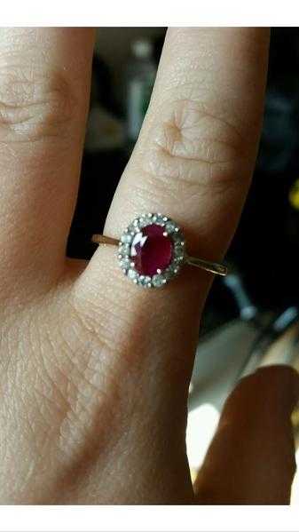 Ruby, diamond and gold cluster ring