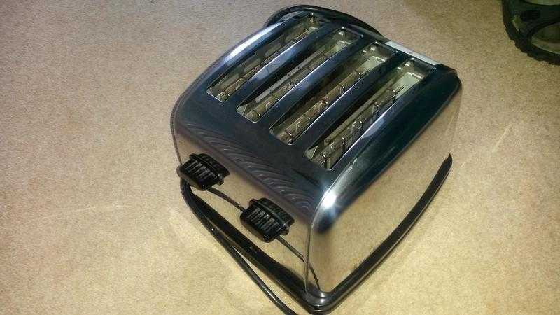 Russell Hobbs classic 4 slice toaster