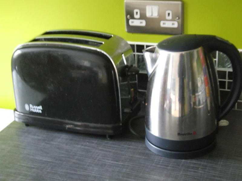 Russell Hobbs toaster and kettle