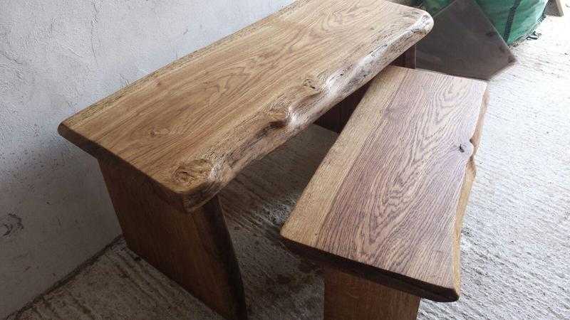 Rustic oak nest of tables