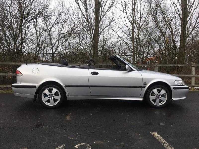 SAAB 9-3 2.0 SE TURBO CONVERTIBLE