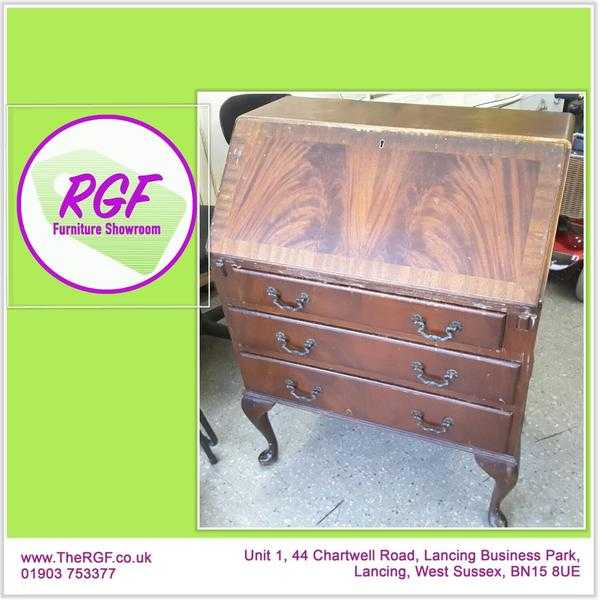 SALE NOW ON Bureau  Desk For Restoration Or Paint Project - Local Delivery 19