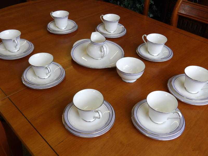 SALE NOW ON Royal Doulton Light Lilac Fine Bone China Tea Set For 8