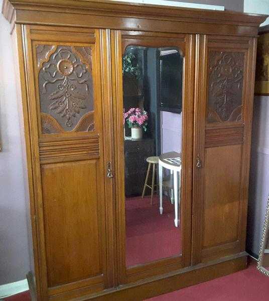 SALE Stunning Edwardian Solid Mahogany Wardrobe With Rail, Shelves amp Mirror - Local Delivery 19