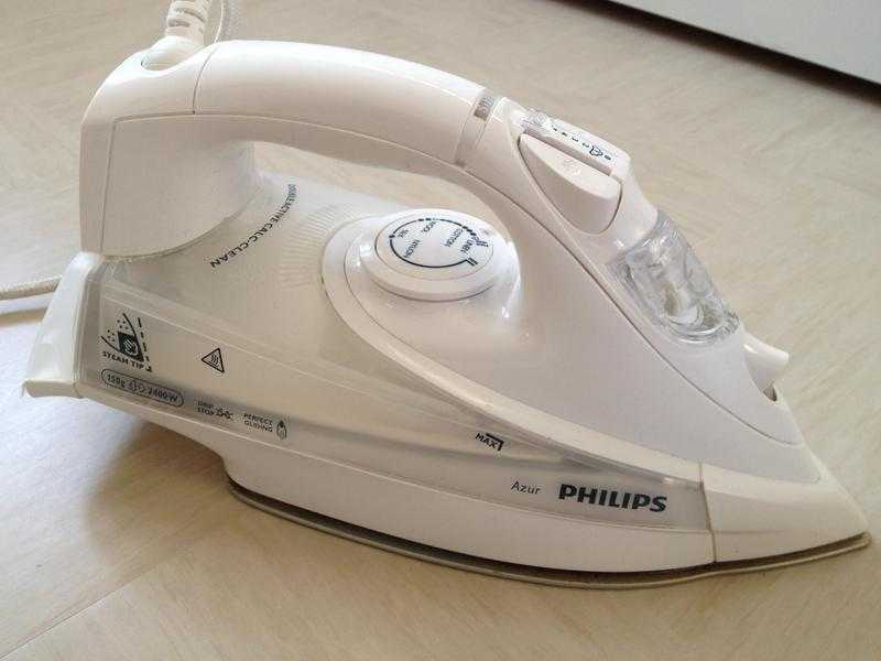 Salle PHILIPS Azur Performer Steam iron