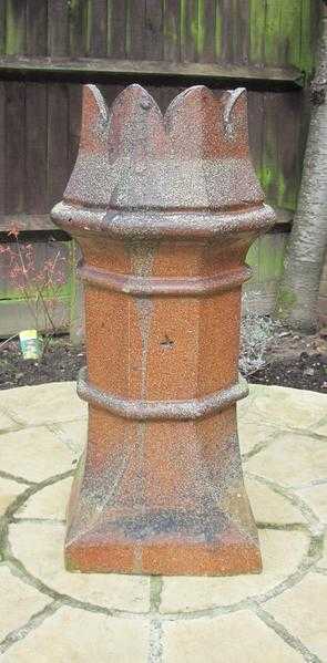 Salt Glazed Chimney Pot with 8 pointed Crown Top, brown