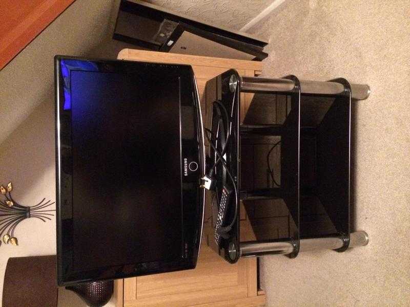 Samsung 26 inch Lcd Freeview  Table