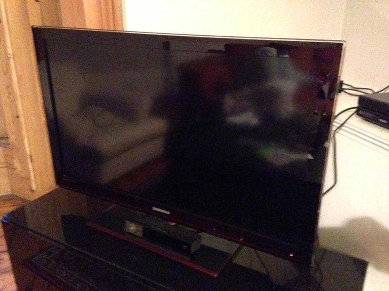 SAMSUNG 40quot TV in like new condition